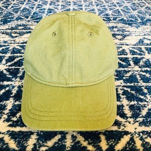 Madewell Hat in moss green